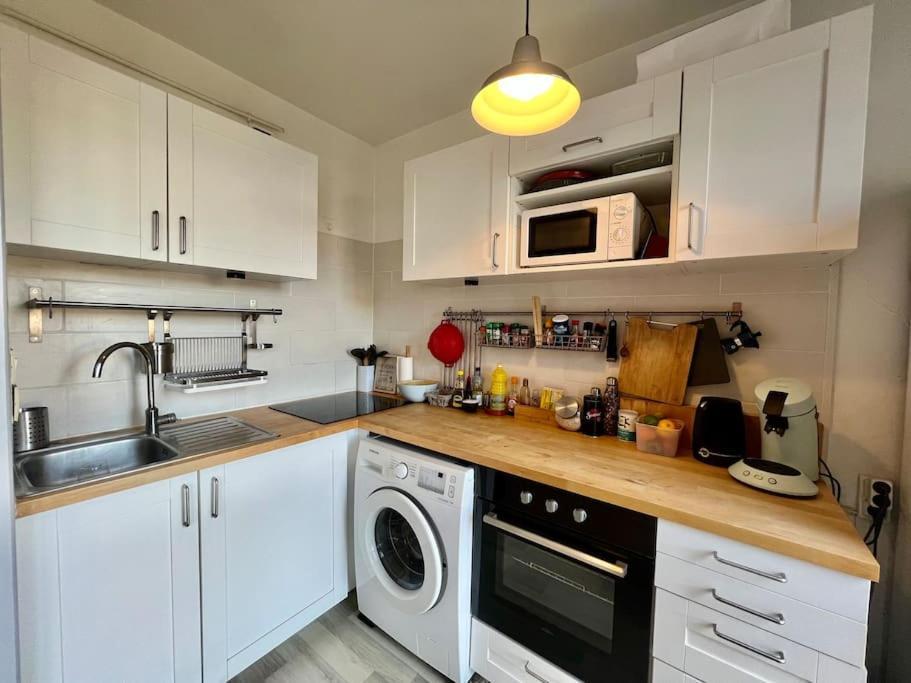 Apartament Le P'Tit Anatole - Joli T2 Avec Parking Poitiers Zewnętrze zdjęcie